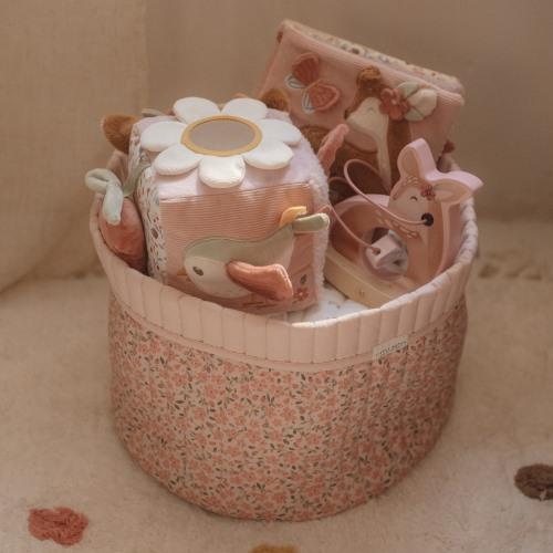 Little Dutch Activity Cube Fairy Garden side detail
