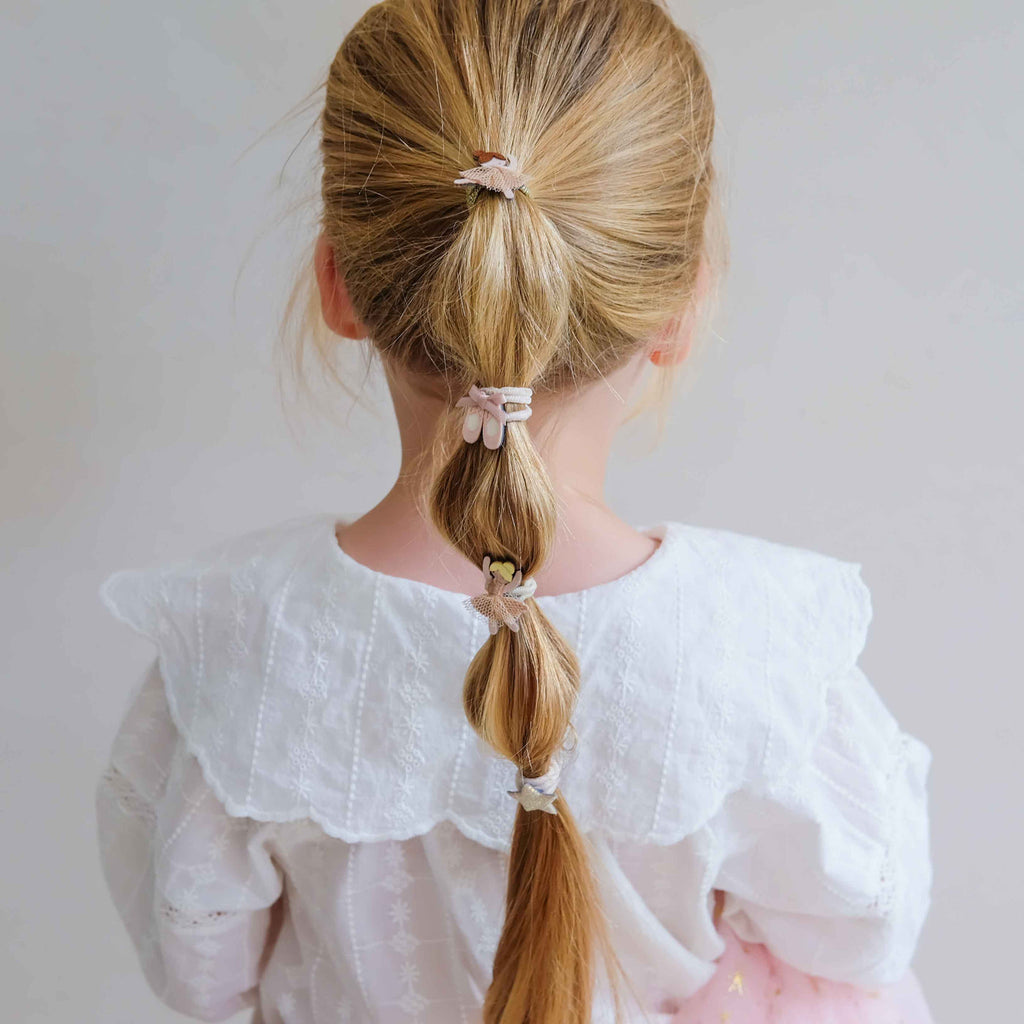Mimi & Lula Ballerina Mini Ponies detail