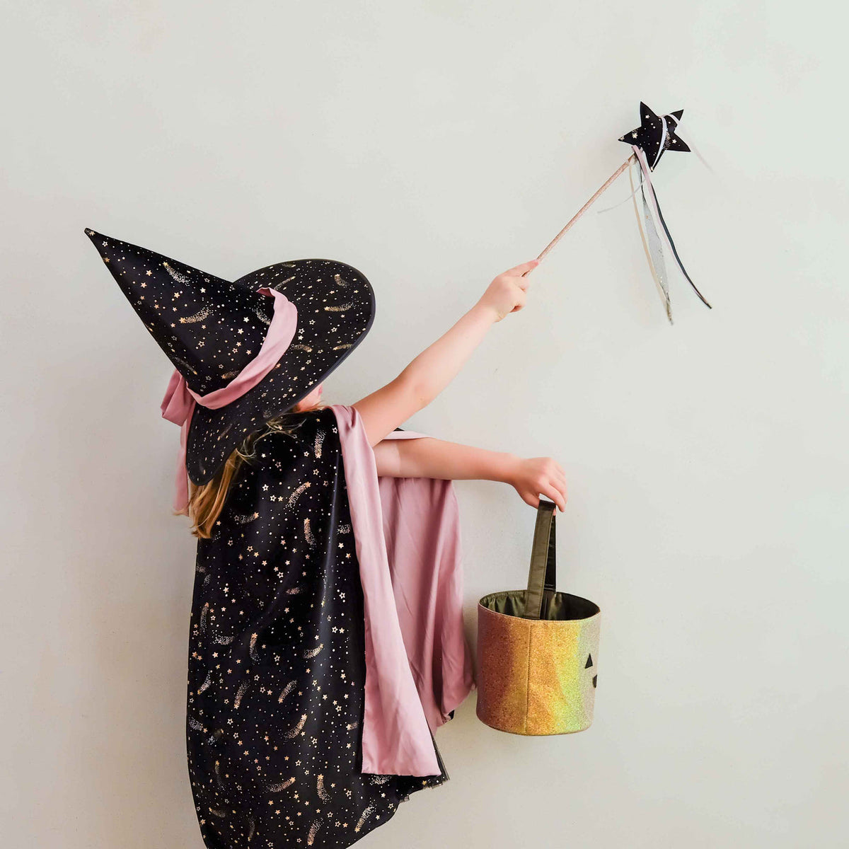 Mimi & Lula Ethel black velvet star wand for kids' dress-up – image 4
