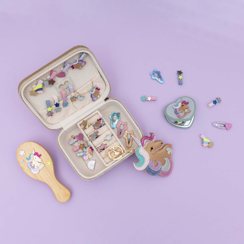 Mimi & Lula heart-shaped magical unicorn glitter mirror for kids – image 4