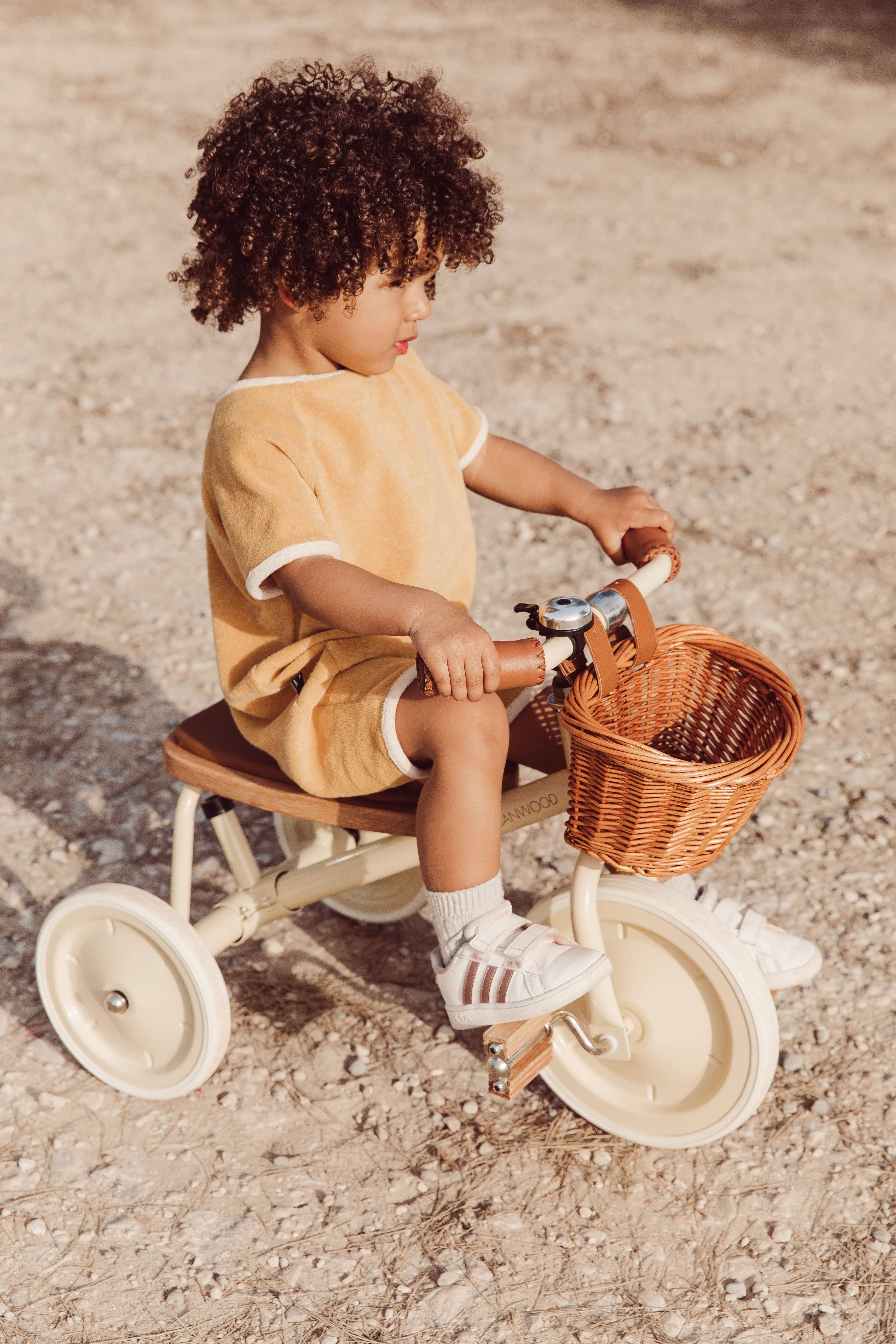 BANWOOD TRIKE VINTAGE - CREAM (Pick up in store only or contact to arrange delivery)