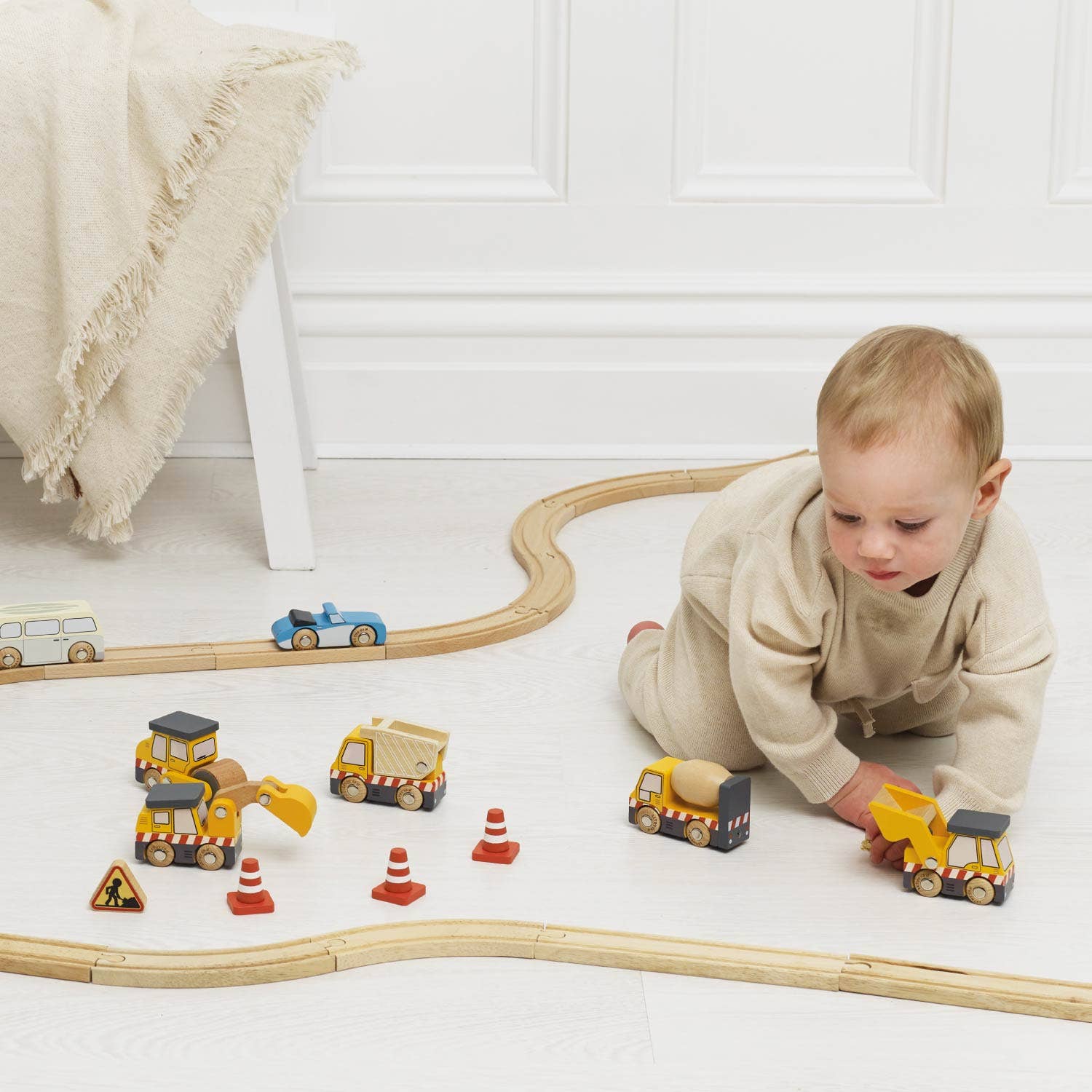 Le Toy Van construction cars, trucks and diggers, kids' wooden play set