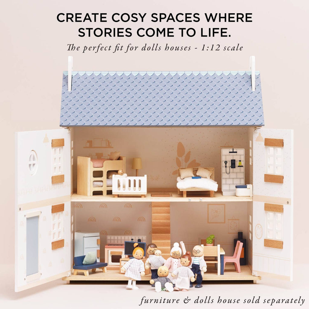 Le Toy Van wooden dolls house family, kids' pretend play figures