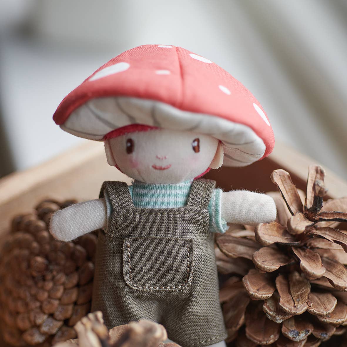 ThreadBear Little Peeps Tommy Toadstool 12cm matchbox doll, kids' soft toy