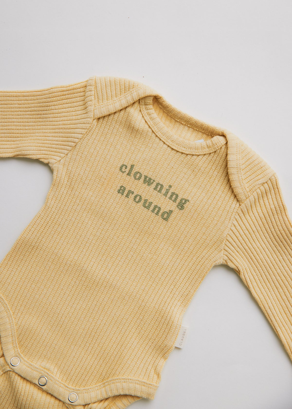 Claude & Co Clowning Around yellow ribbed baby bodysuit with frilled collar – image 5