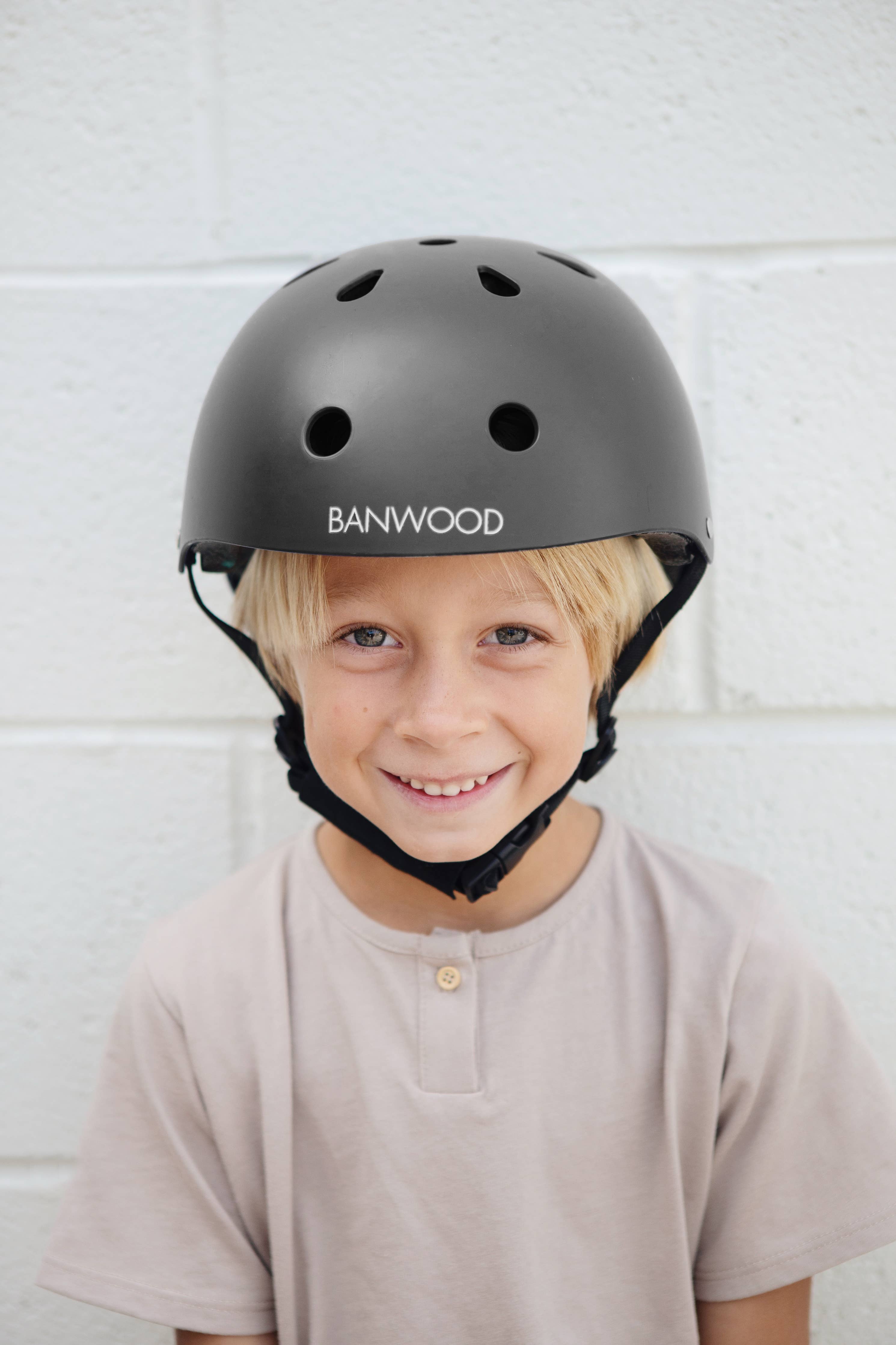 BANWOOD HELMET - BLACK (50-54 cm)