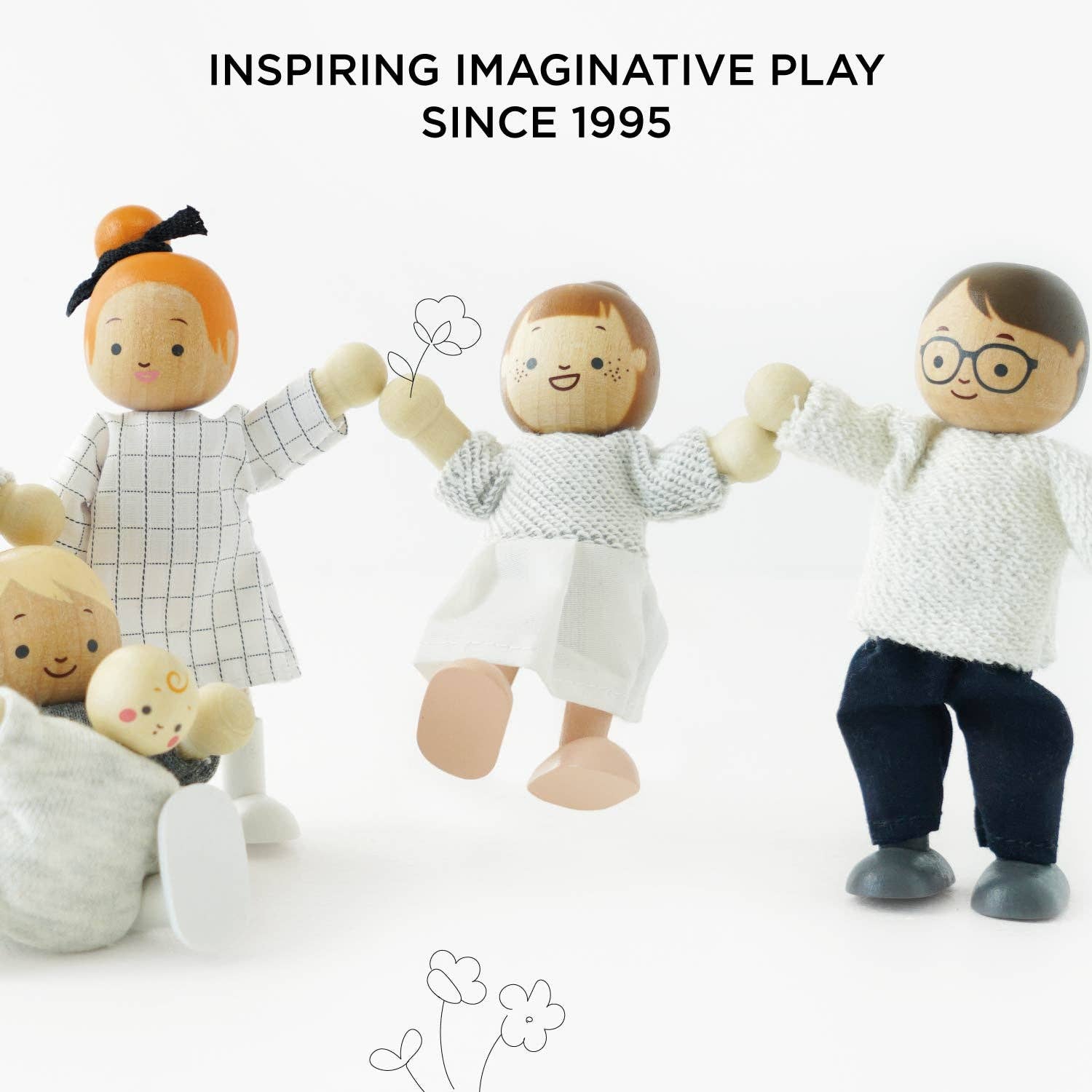 Le Toy Van wooden dolls house family, kids' pretend play figures