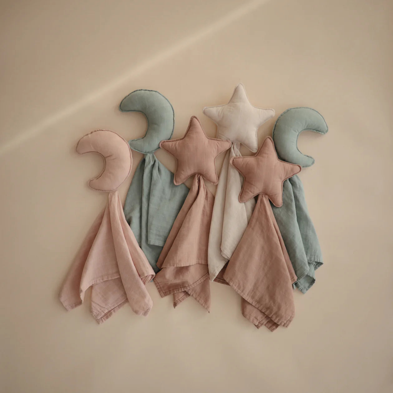Mushie moon lovey blanket in blush, baby comforter, Cucurucu