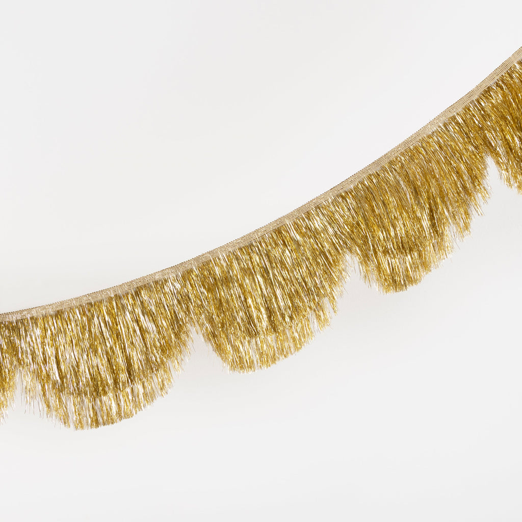 Meri Meri Gold Tinsel Scallop Garland