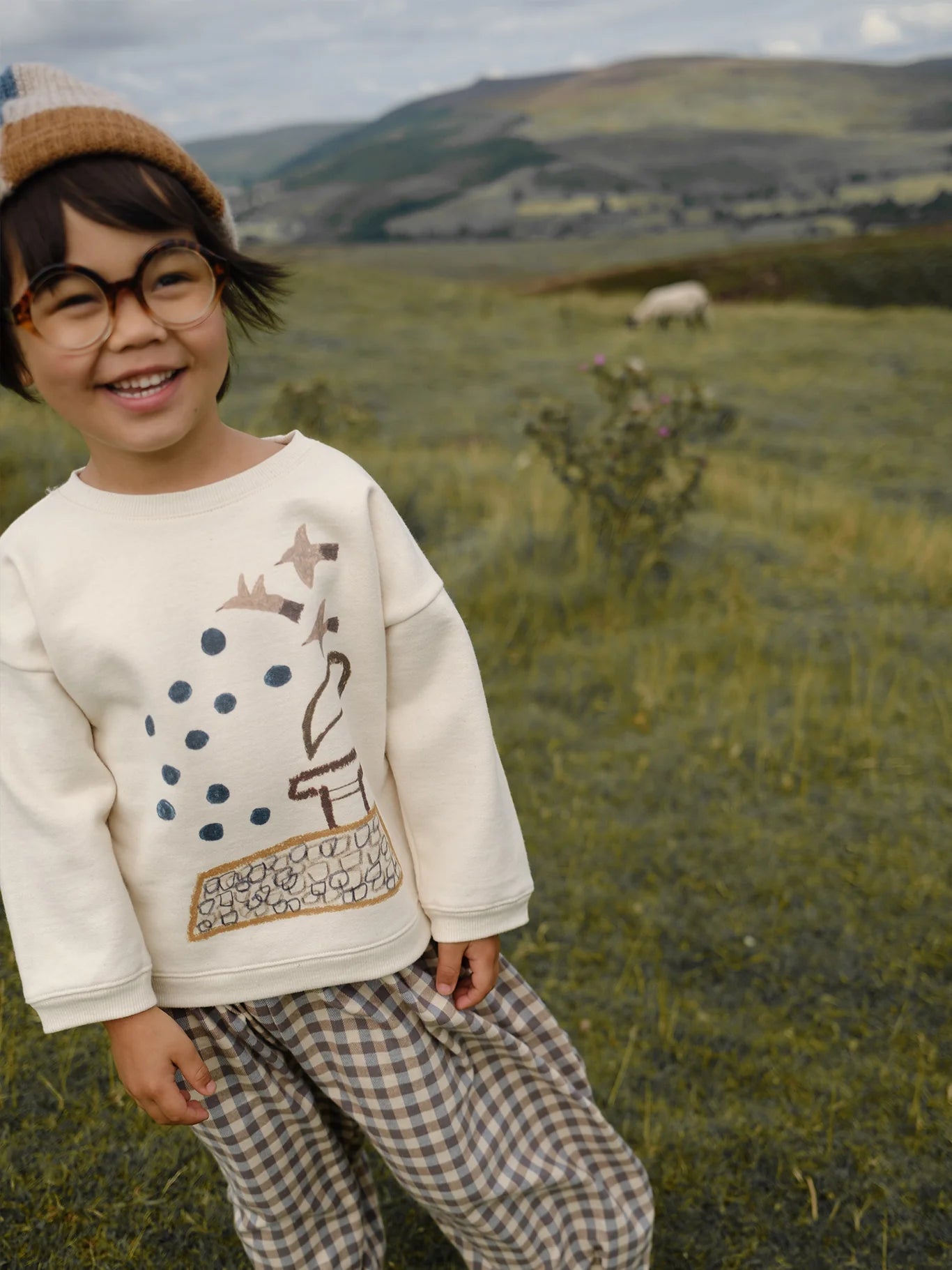 Organic Zoo Rooftop Gathering Sweatshirt Undyed